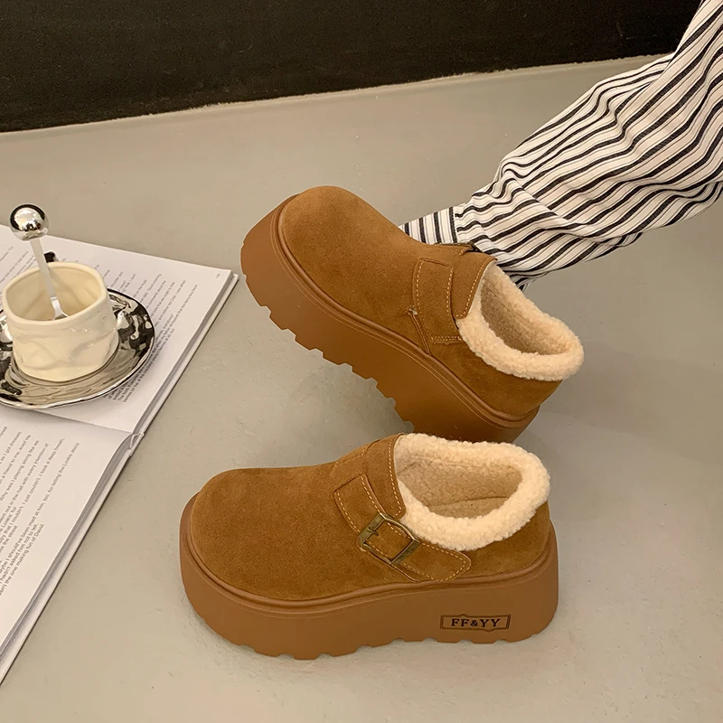 时尚加绒保暖增高防水台面包鞋子女外穿2024秋冬新款森系雪地靴潮