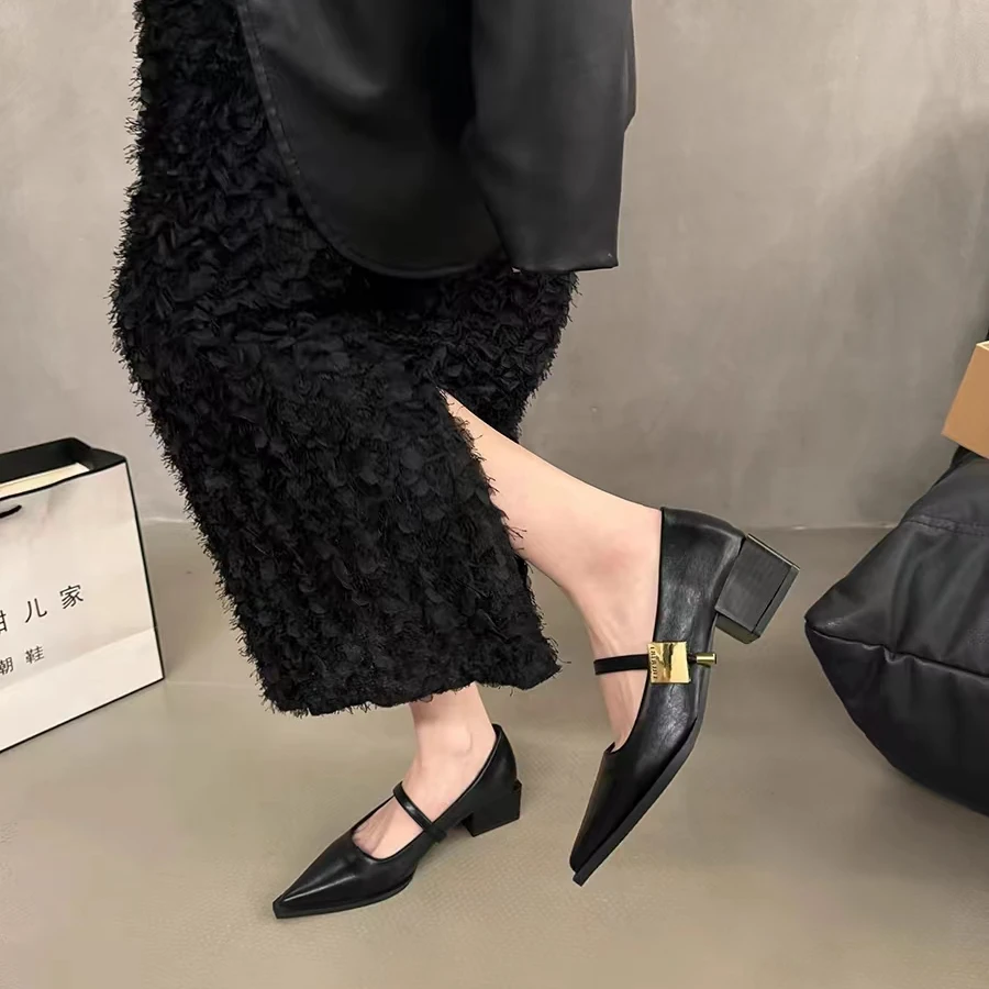 法式粗跟黑色玛丽珍小皮鞋女鞋子2024新款秋夏季尖头单鞋晚晚鞋
