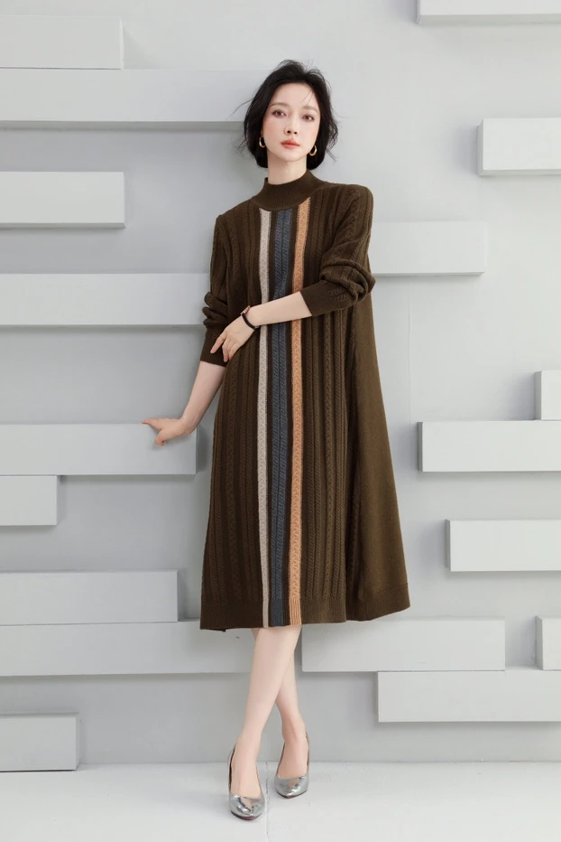 103#新款上新高奢贵气时尚立体编花重工连衣裙