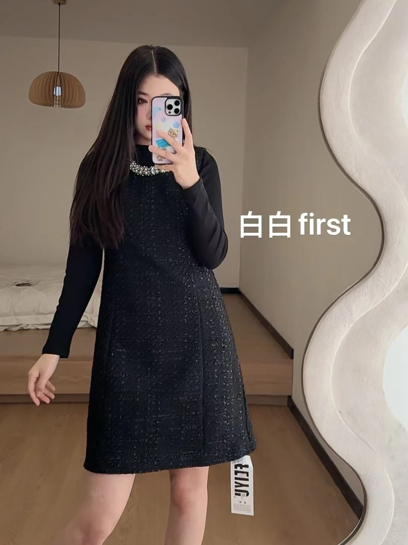 《白白 first》小香风毛呢背心裙 重工钉珠粗花呢A字显瘦连衣裙女装