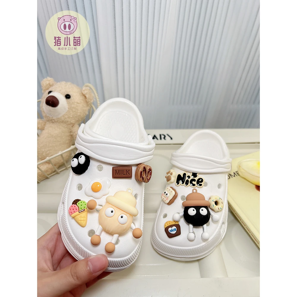 夏季新款中大童高颜值洞洞鞋适合上班穿的户外家居女孩防滑凉拖鞋