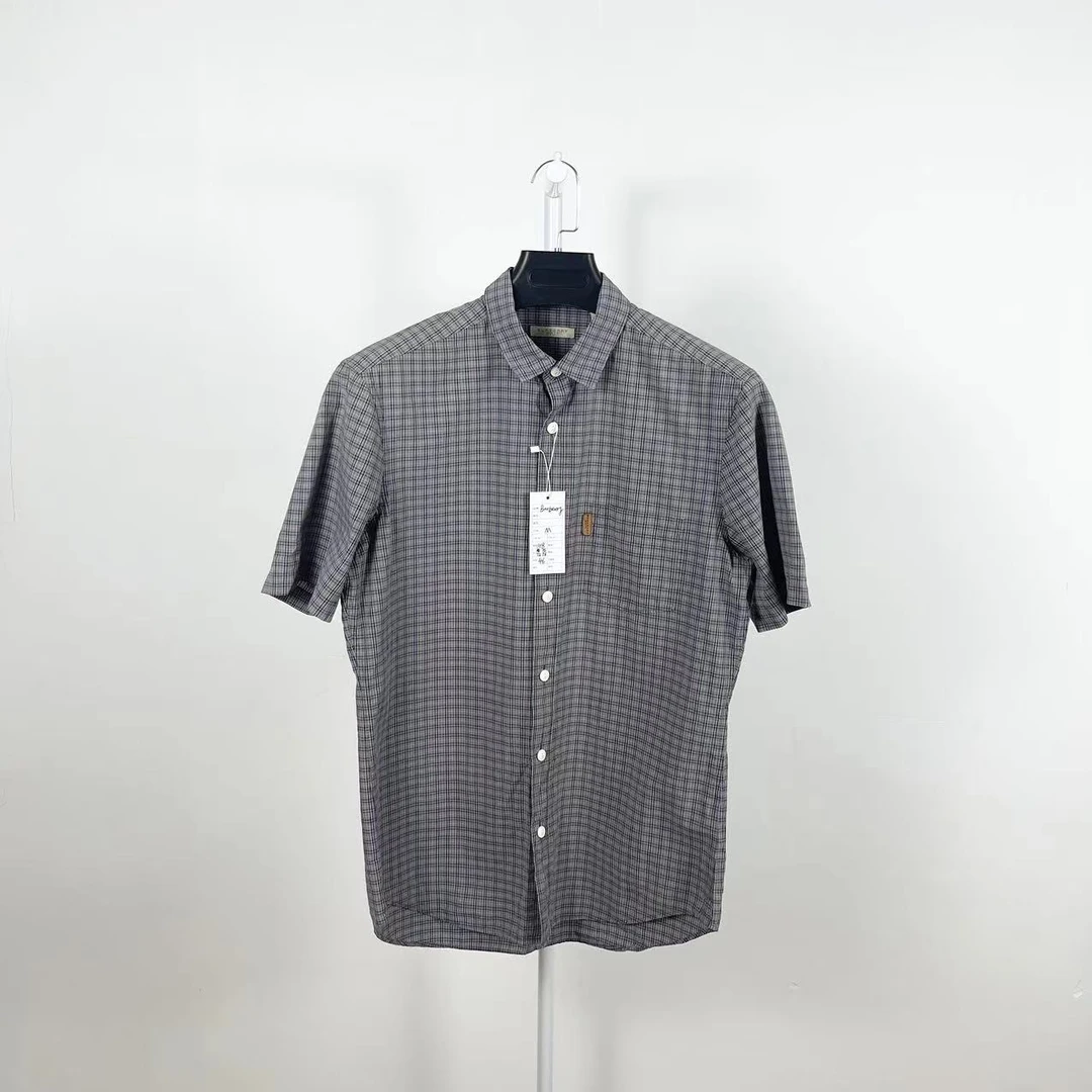 BURBERRY/博柏利/99新/格纹皮牌logo短袖衬衫/尺码M