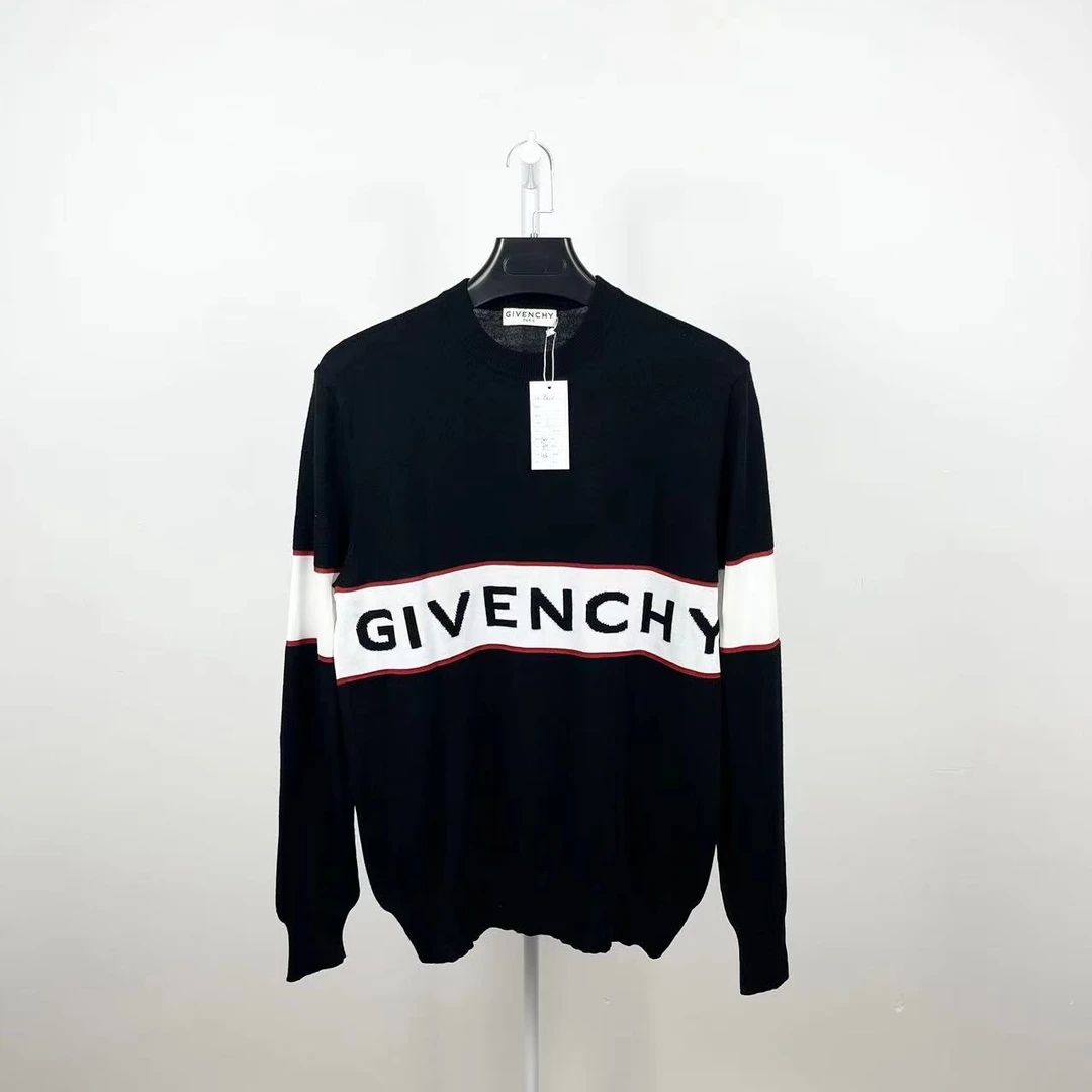 Givenchy/纪梵希/99新/黑白配色 字母logo 休闲毛衣/尺码L