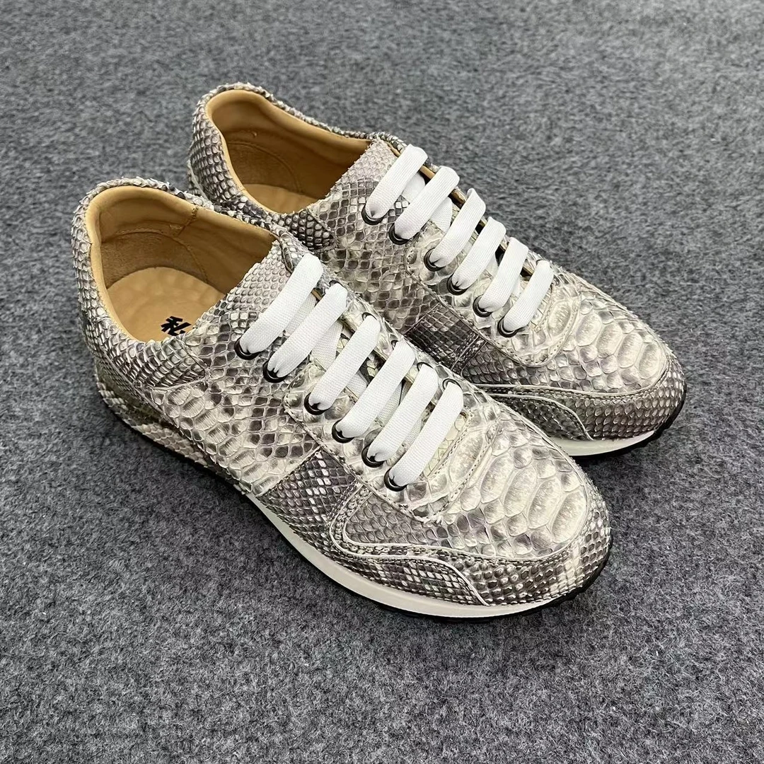 男士蟒皮休闲运动鞋    男士低帮 系带款   时尚百塔潮流轻便款