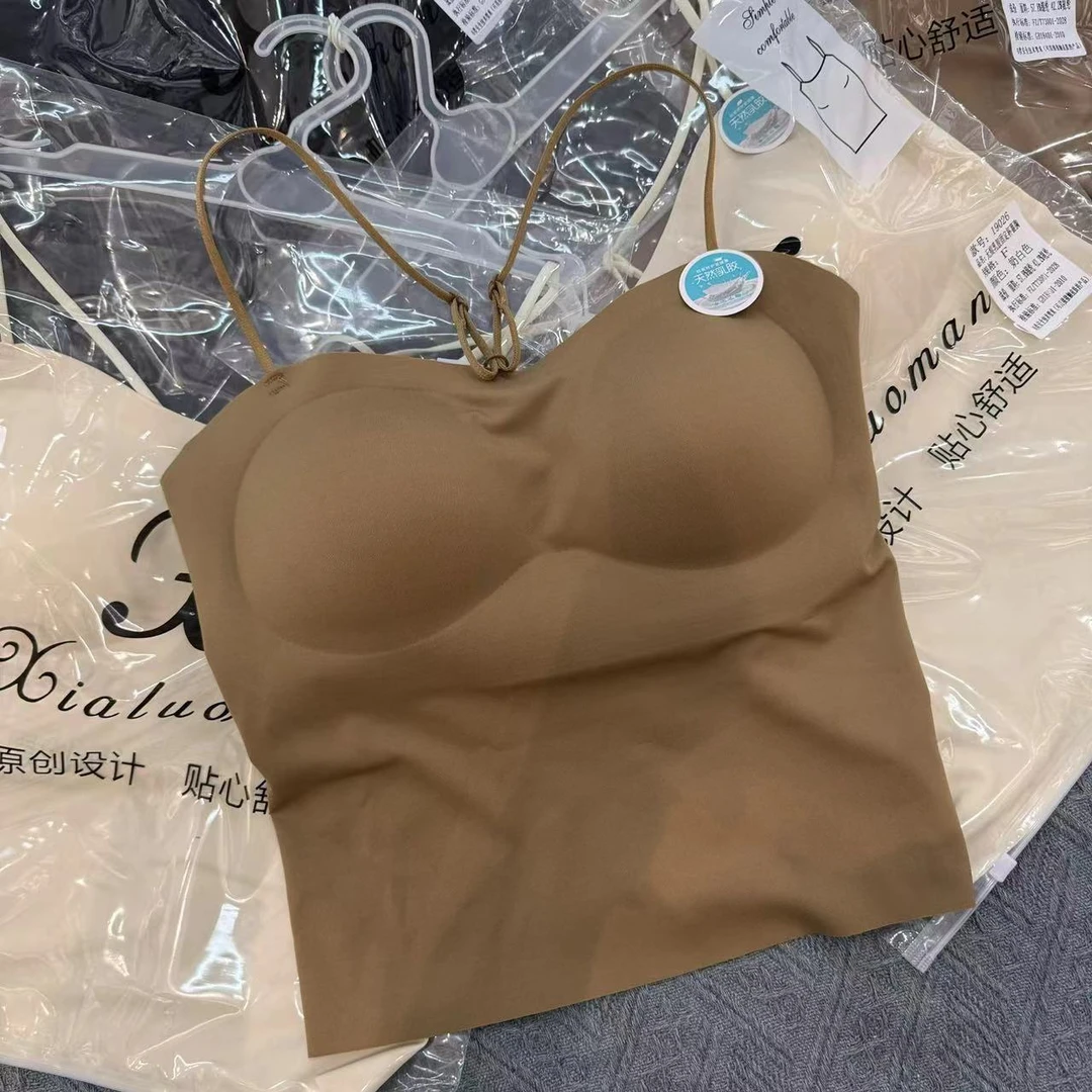 Eolfi高能感 美美服装店 6172  蕾丝V领设计舒服透气美背