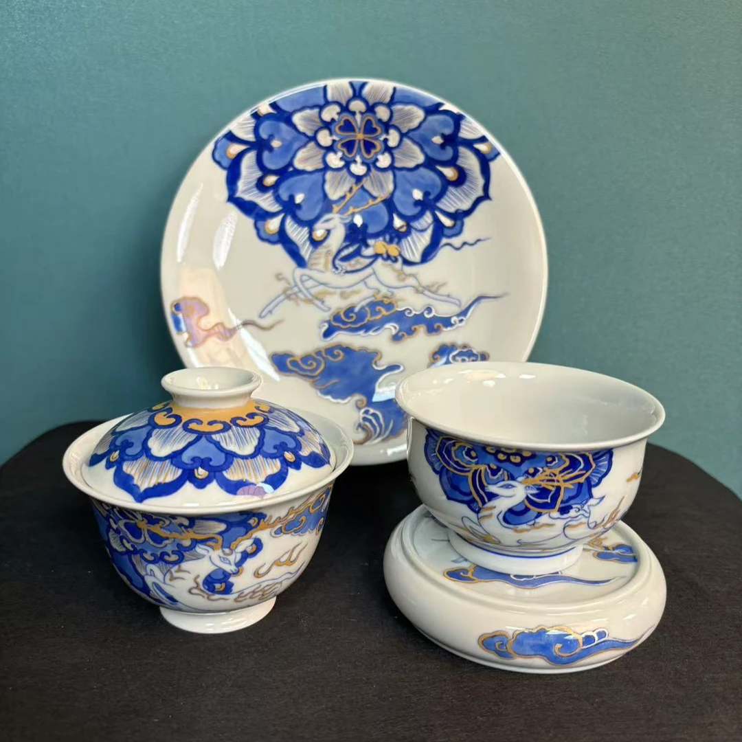 斗彩九色鹿错金银四件套组