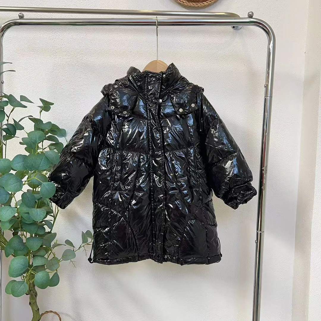 4897森黑色羽绒服