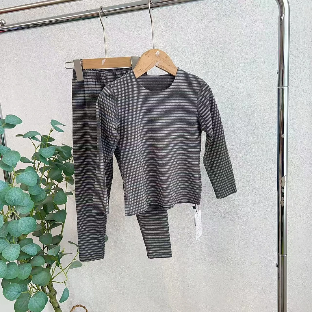 D527德绒中条深灰微瑕家居服套装