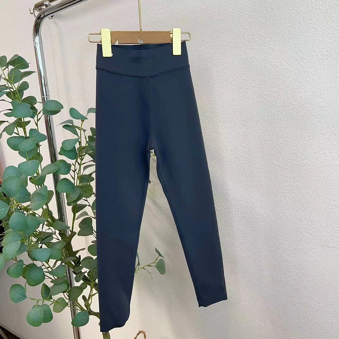 K630复合打底裤烟灰微瑕长裤