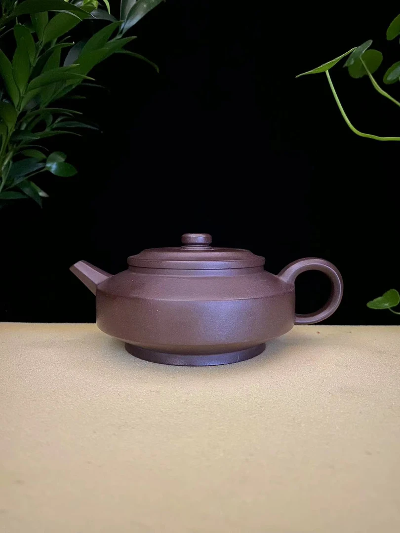 周盘壶。底槽青。 60目。170cc. 半手工