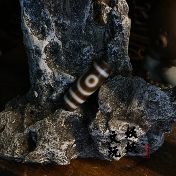 【s105】精品玛瑙两眼珠珠 可做锁骨链可做顶珠32×11mm