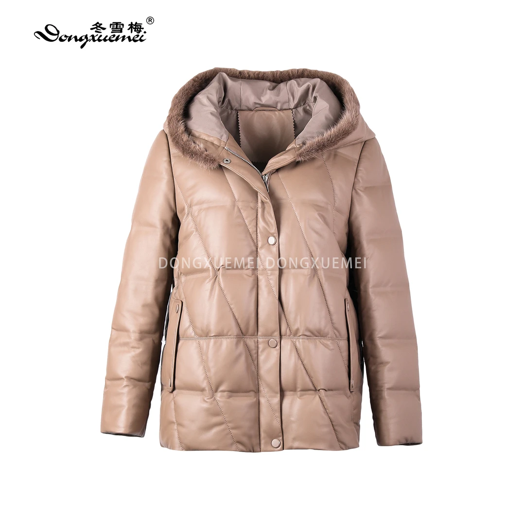 Dongxuemei/冬雪梅23152 时尚连帽水貂毛领保暖女士冬季皮羽绒服