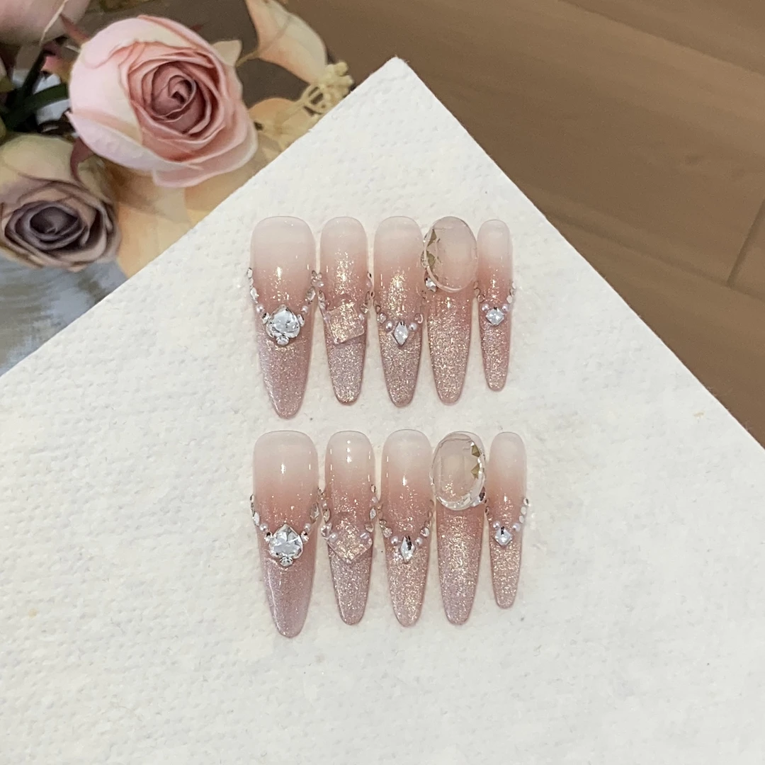 【温柔奶茶盔】甜美温柔爆闪渐变纯欲少女纯手工穿戴美甲贴片高级感