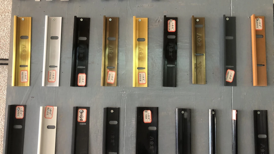 瓷砖防脱落挂件样品一套