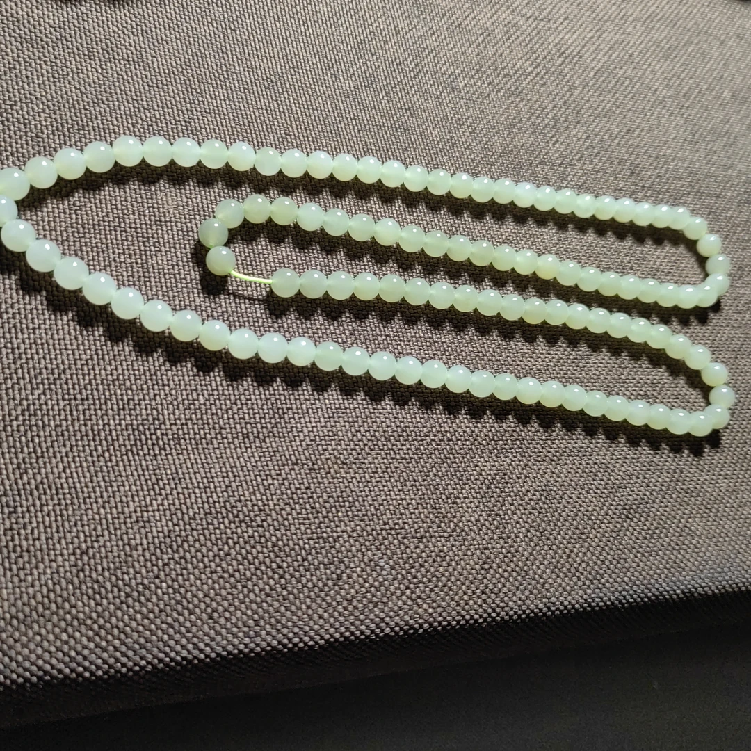 和田玉 晴水色 108卡8m