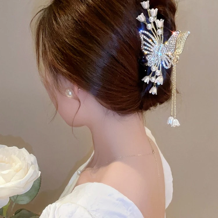 网红气质铃兰花蝴蝶流苏发夹女轻奢超仙抓夹优雅百搭鲨鱼夹发卡