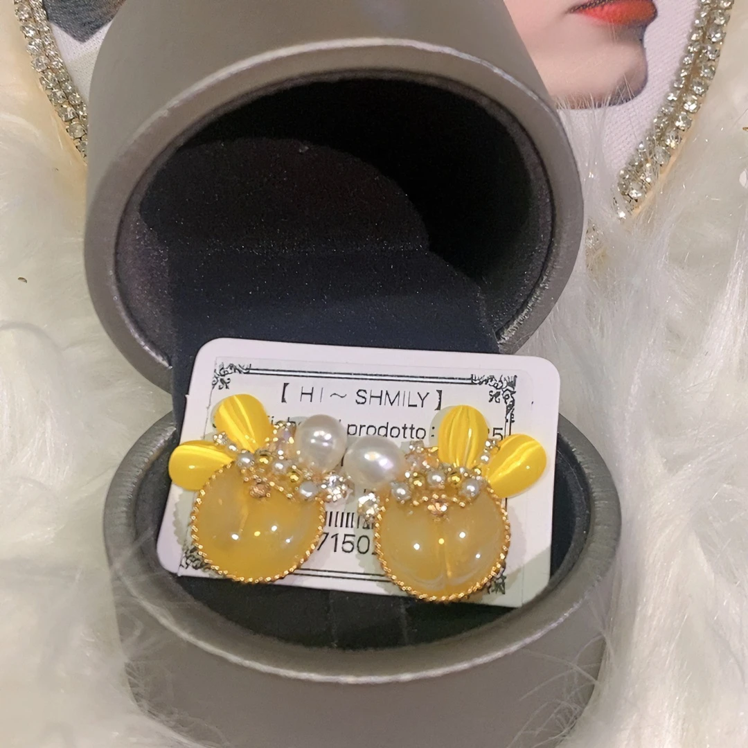 铜合金合成锆石耳饰 黄色触感冰凉通透花朵耳钉甜美耳环时尚可爱