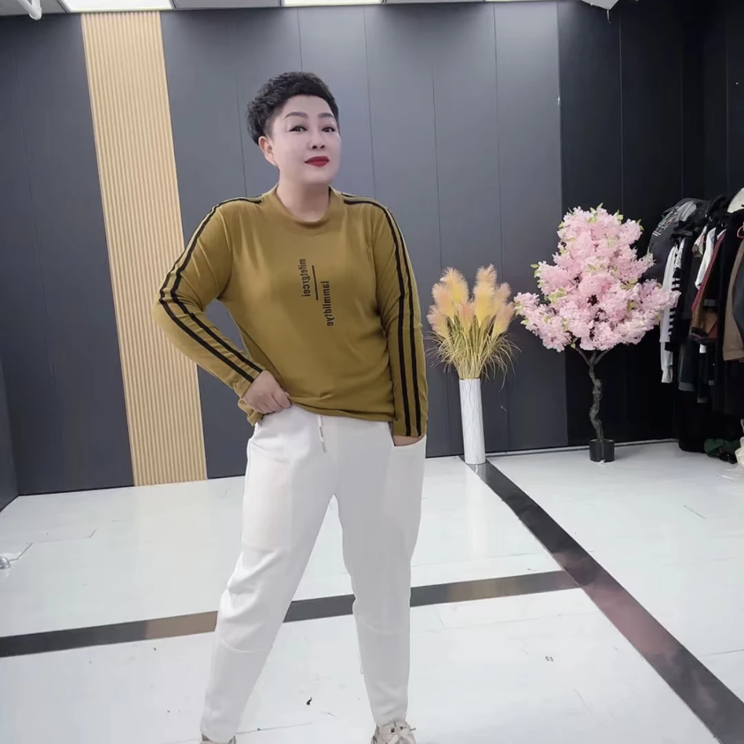 7910-NJYF秋季新款圆领侧盘条字母大码宽松长袖上衣