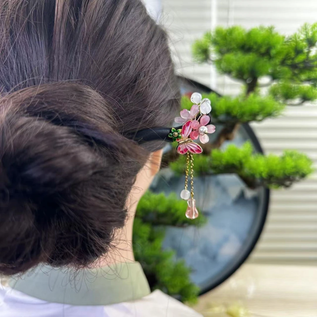 X779粉色蝴蝶花发簪气质手工发饰中式纯手工国风簪子百搭时尚发簪