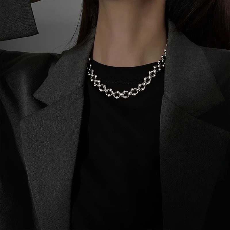 钛钢项链 时尚百搭钢珠镂空锁骨链ins情侣小众冷淡风设计感项链