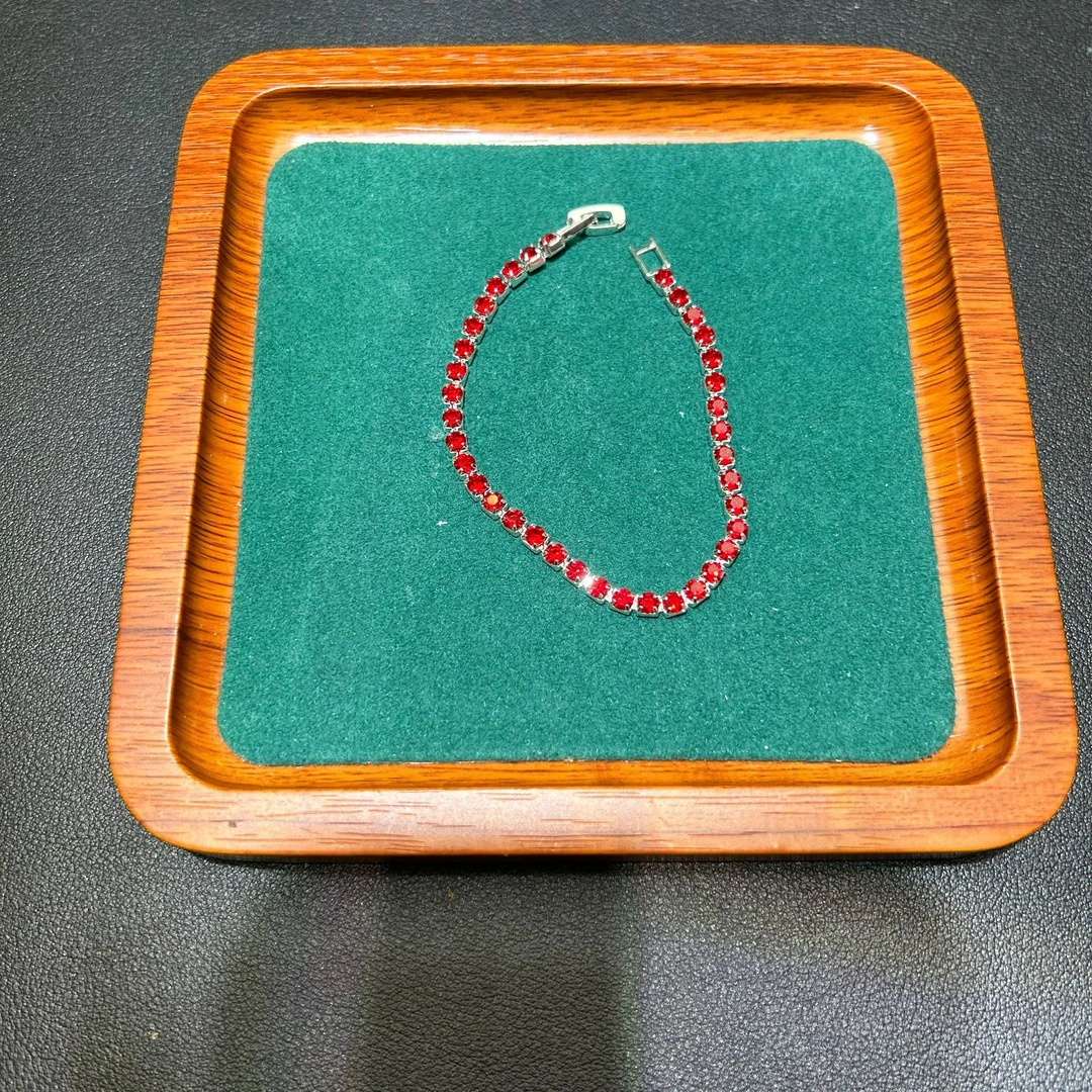 XJ杰哥甄选》时尚手链SL0028