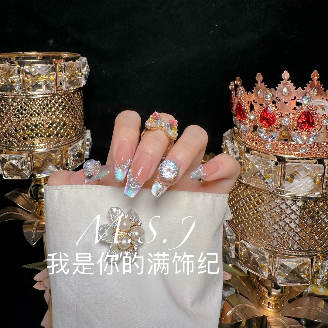 满饰纪|M964「财阀千金」轻奢钻饰网红穿戴甲手工美甲纯欲超闪