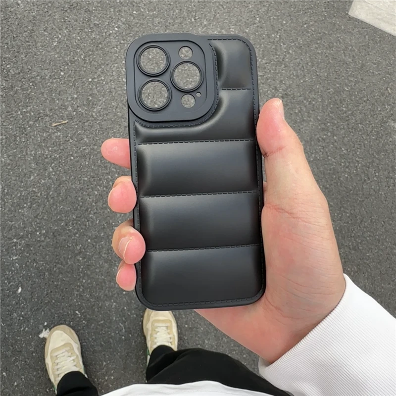 奥菲顿简约秋冬纯色羽绒适用iPhone16/15pro手机壳苹果14/13/12套