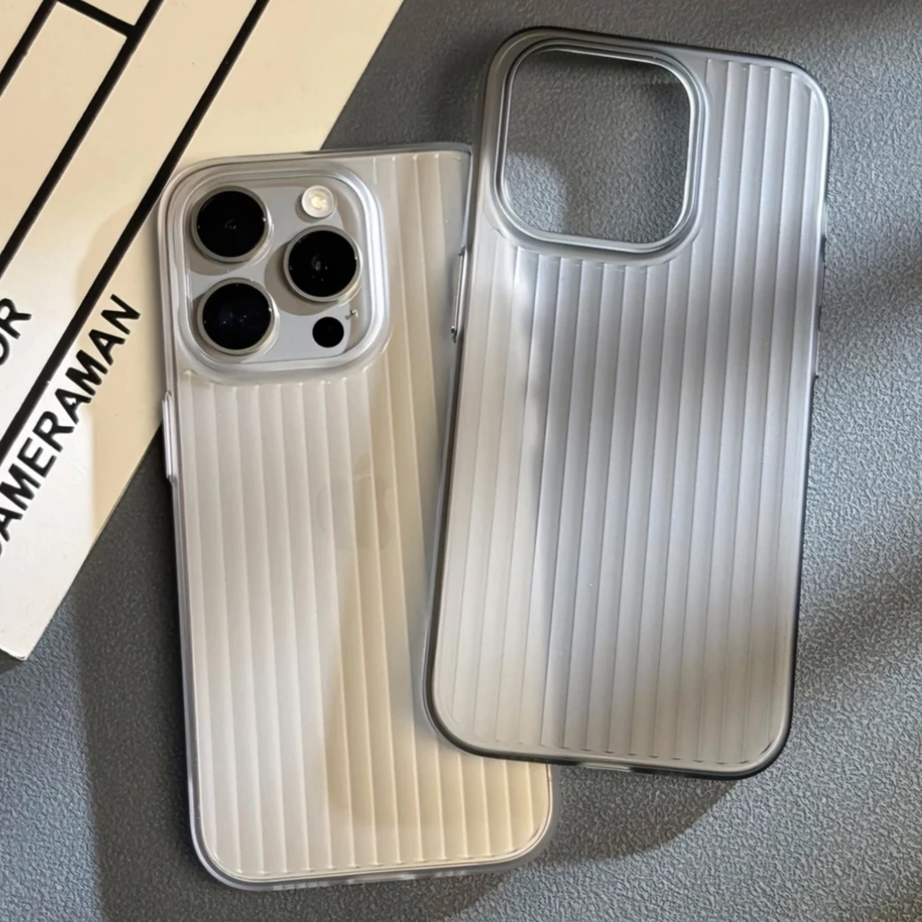 奥菲顿超薄瓦楞半透磨砂适用苹果17/16手机壳iPhone13/15promax套
