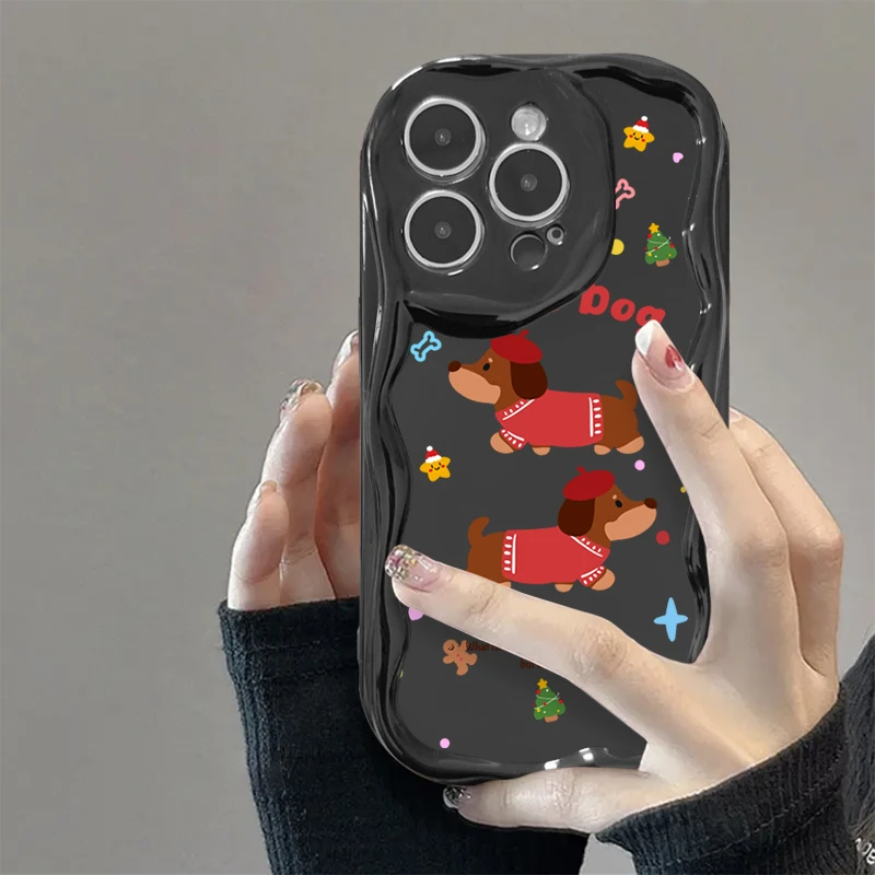 ins趣味红衣腊肠狗适用iphone15/13苹果14手机壳华为vivo小米oppo