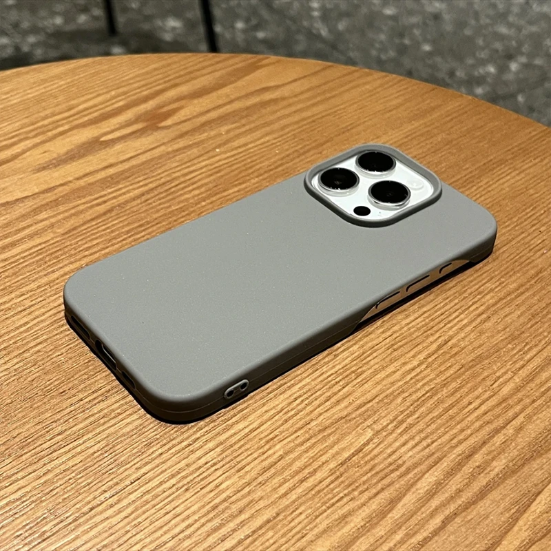 奥菲顿石墨灰大孔肤感适用苹果16/15promax手机壳iPhone13软14/12