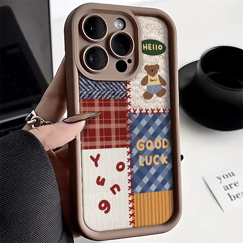 秋冬拼接格纹小熊适用iphone15/13苹果14手机壳华为viv小米oppo套