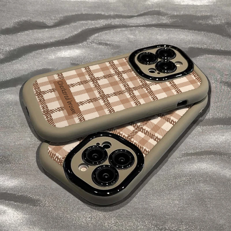 ins秋冬棕色格纹适用iPhone15/14promax手机壳xr苹果13/12/11软套