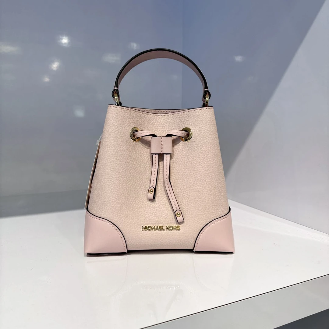 MICHAEL KORS/迈克高仕粉色Mercer包角水桶包 35R3GM9M1L