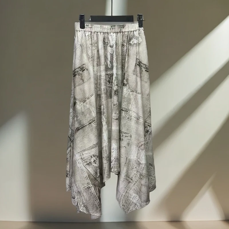 牛仔艺术半身裙，防风面料，牛仔印花，全新特价商品，no退换，请遵守