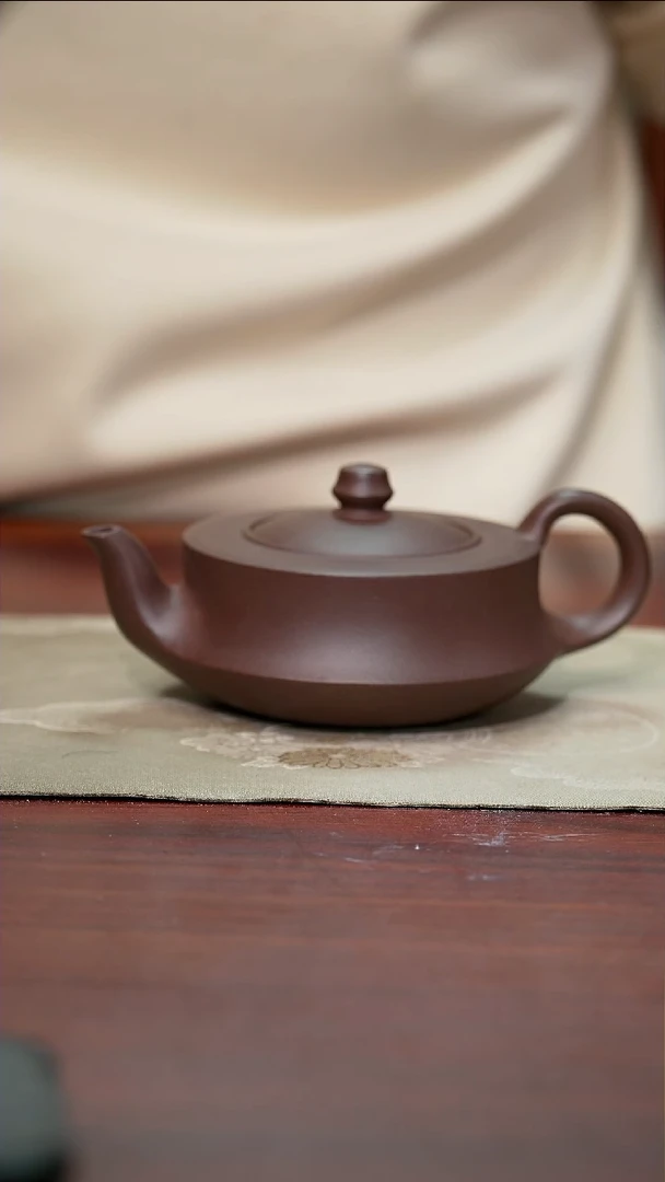 【闪购商品】紫砂茶壶260CC