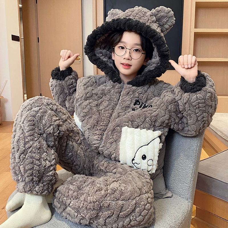 冬季儿童睡衣珊瑚绒男童三层夹棉加绒加厚12岁男孩洋气亲子家居服