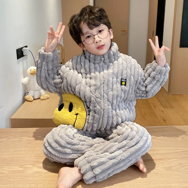 儿童冬季法兰绒三层夹棉男童睡衣加绒加厚男孩洋气外穿家居服套装