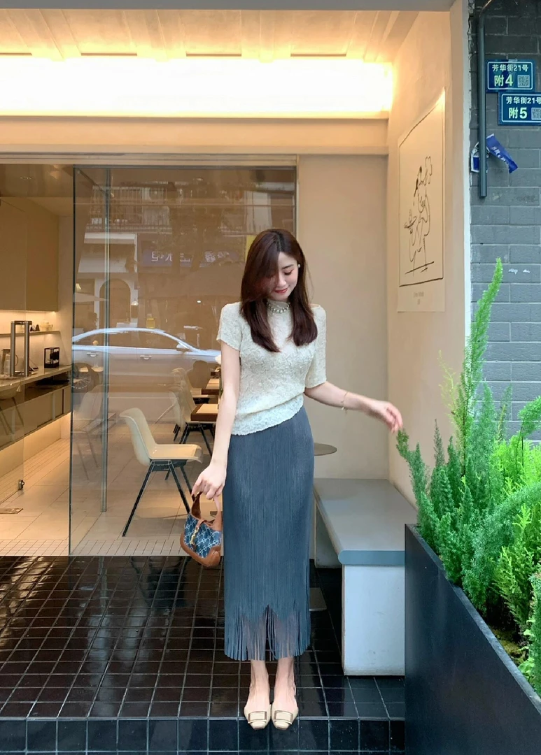 《当天发》女上衣辣妹学院风小个子春装新款设计感春装款2024年新款