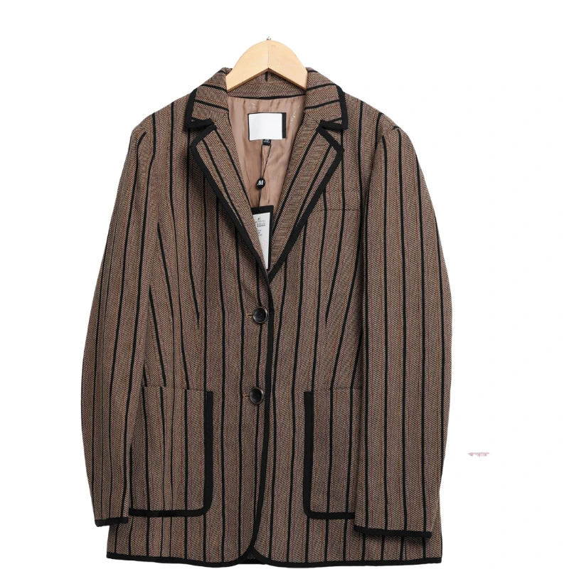 【AM路卡西】折扣女装高端洋气百搭时尚气质裸色条纹外套-46030