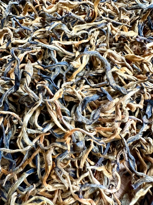 云南红茶滇红茶鹿山茶业2024年烤红滇红茶500克