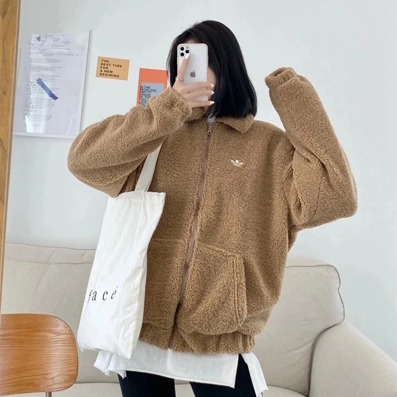 Adidas 三叶草 男女秋冬时尚百搭羊羔毛保暖夹克上衣外套 GD3535