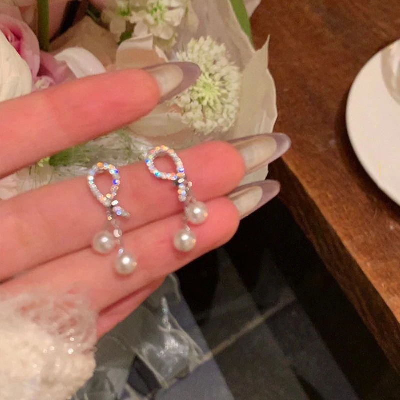 合金无非金属耳饰 日常通勤百搭不对称小珠珠葡萄流苏耳钉