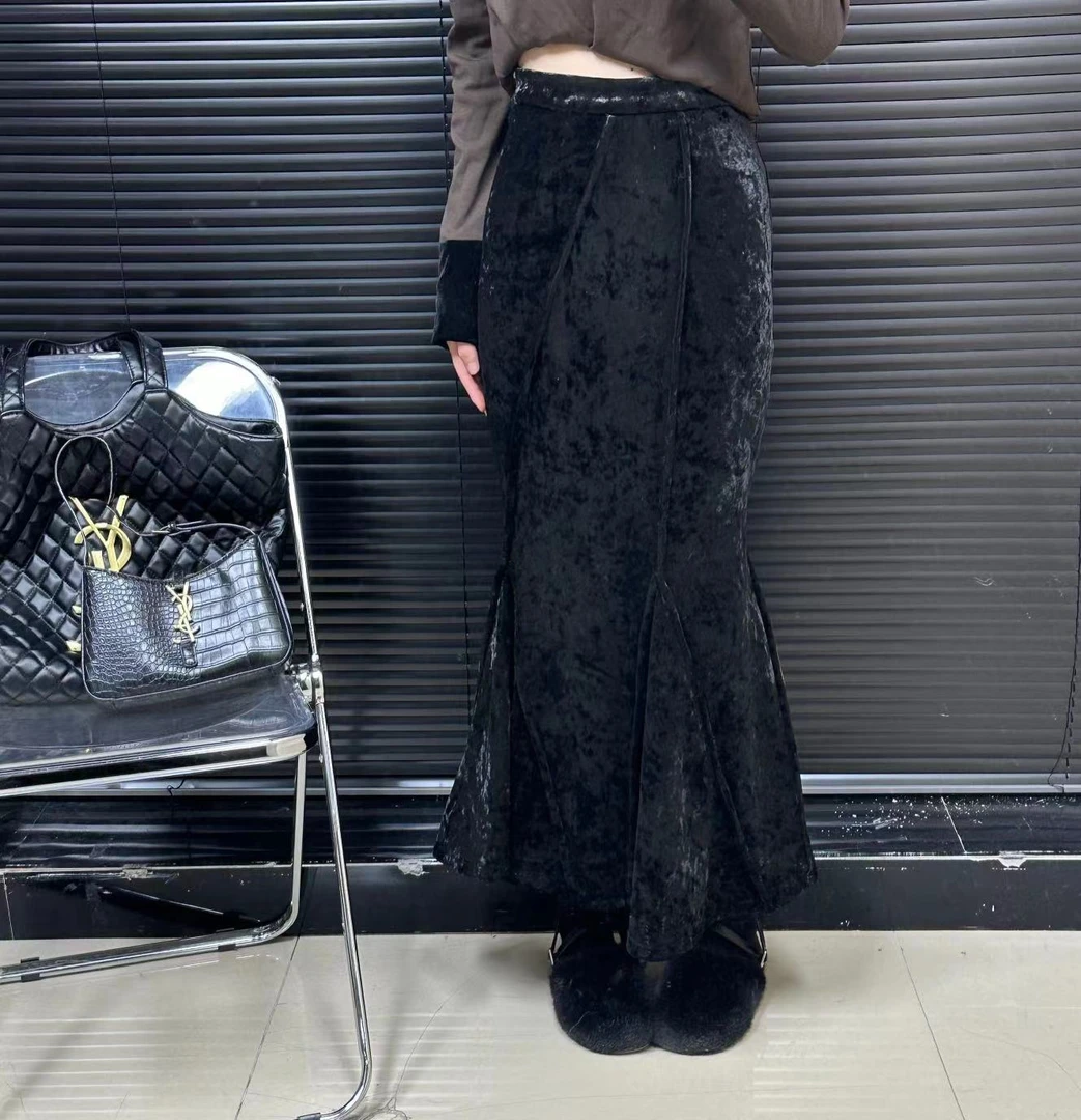 2024秋冬新款高级感丝绒提花鱼尾显瘦半身裙气质高腰时尚百搭女裙