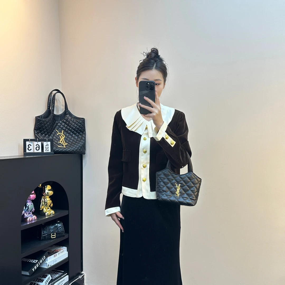 【原创】2024秋季新款设计感轻奢娃娃领高定外套气质显瘦时尚长袖