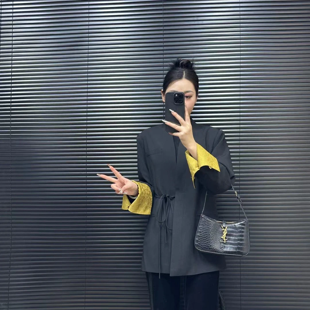 【原创设计】早春新款V领小西装系带轻奢时尚袖开叉气质上衣237990