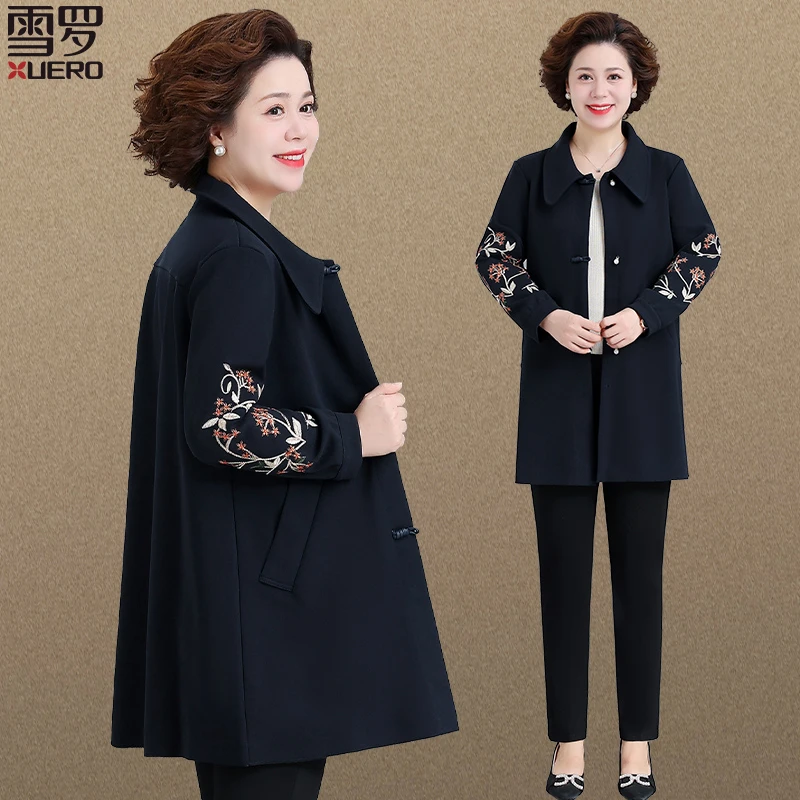 中老年妈妈秋装新款外套洋气中年妇女风衣中长款大码老人春秋夹克