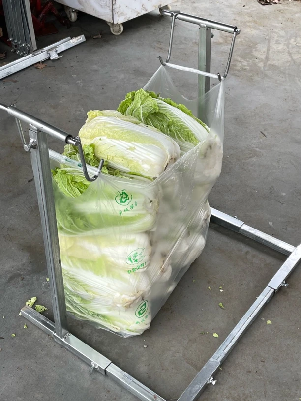 宽窄可调，高低可调，装白菜架子，装玉米网袋架子