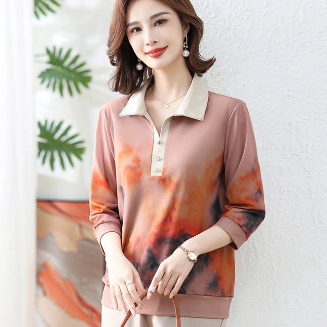 妈妈春装长袖t恤中年女洋气上衣中老年秋季新款翻领大码打底小衫