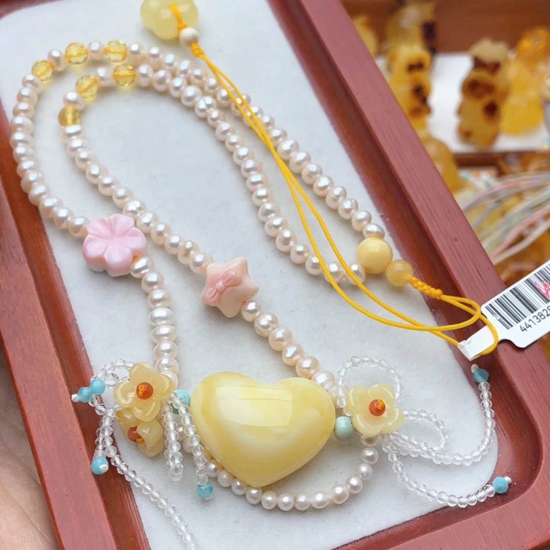 蜜蜡吊坠(赠链)未镶嵌