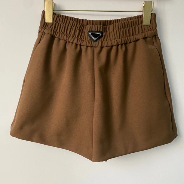 【微胖凌姐】W9100宽松版纯色橡筋腰休闲短裤